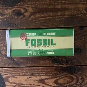 Fossil tin